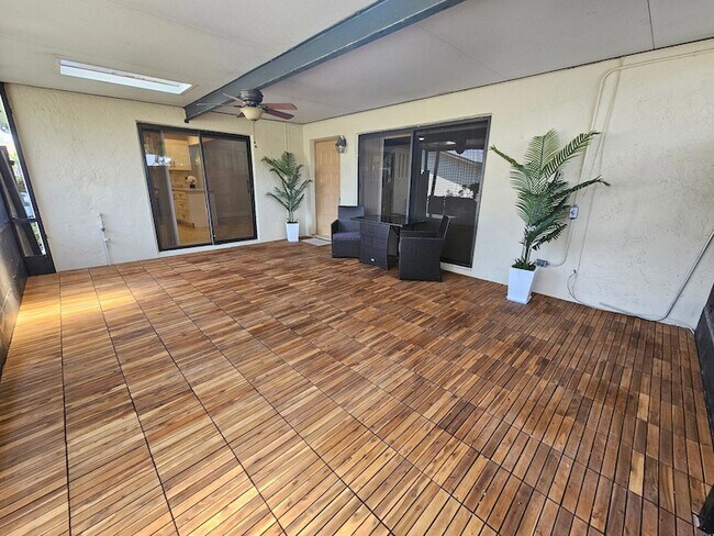 Photo - 717 NW 29th Ave