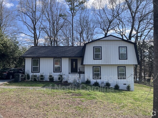 Building Photo - 119 Fox Run Dr Rental