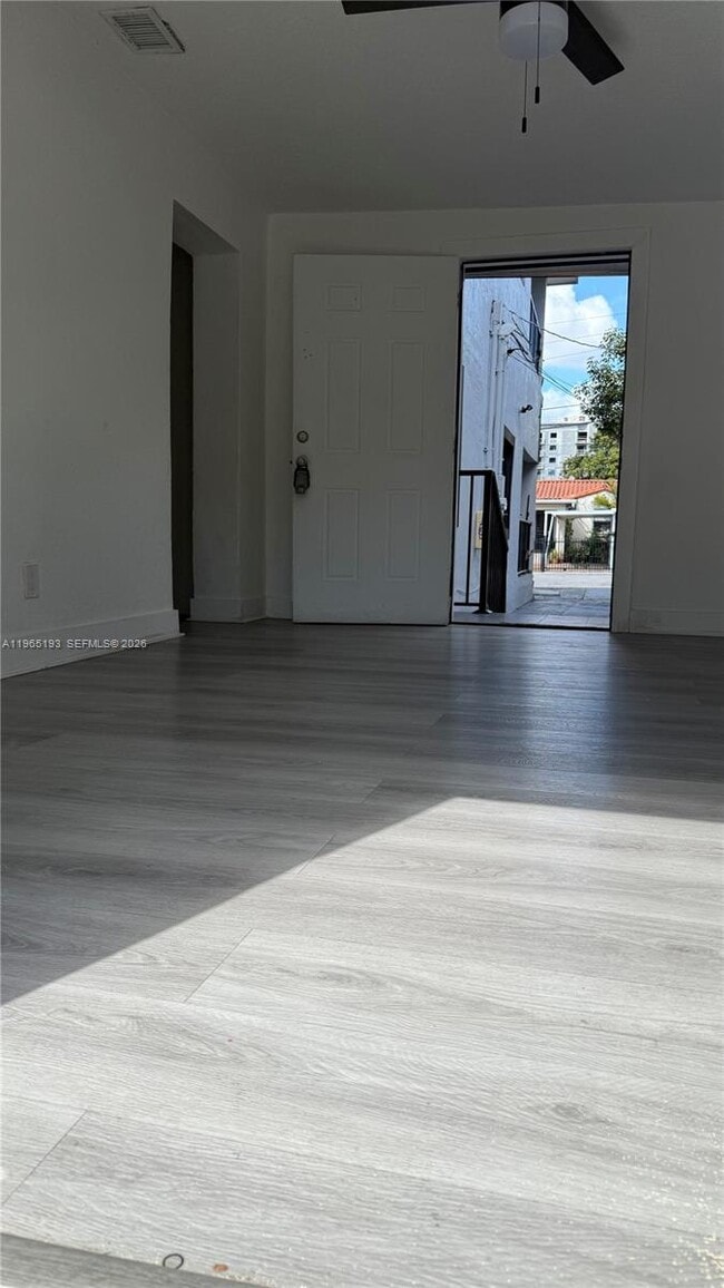 Photo - 2238 NW 5th St Unidad 1