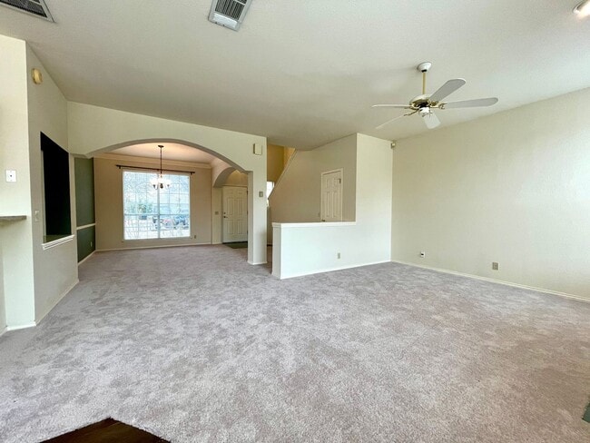 Photo - Lovely 3 Bedroom/2.5 Bathroom in Round Rock!