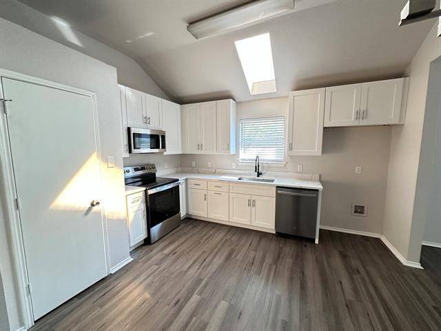 Photo - 714 W Colony Dr