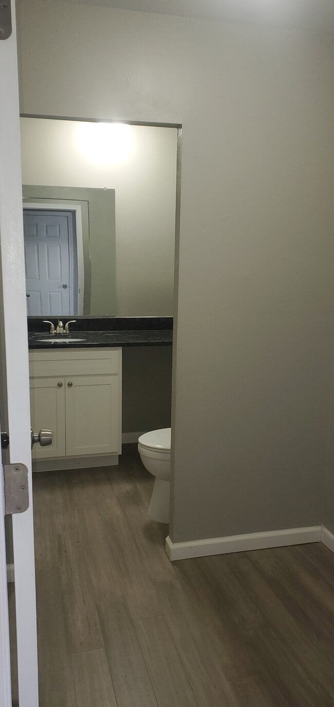 Photo - 7754 Hazelcrest Dr