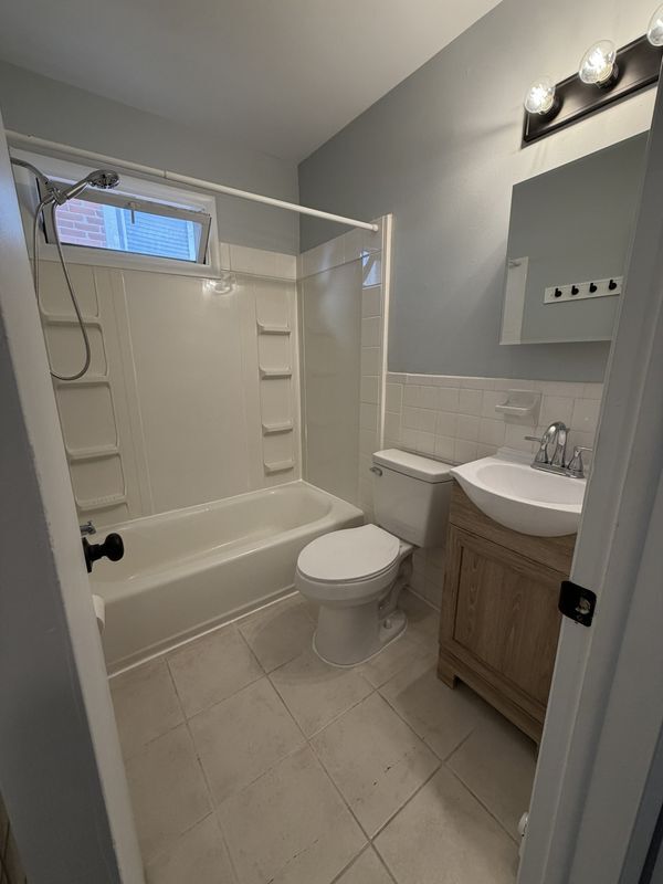 Photo - 120 Green St