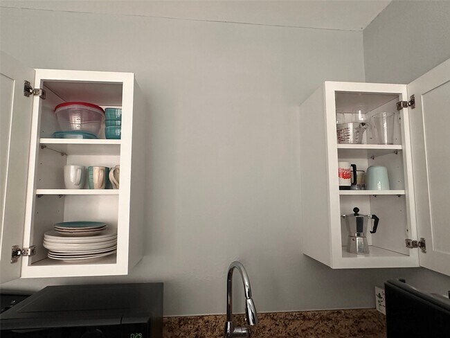 Photo - 4302 Polk St Unit 5