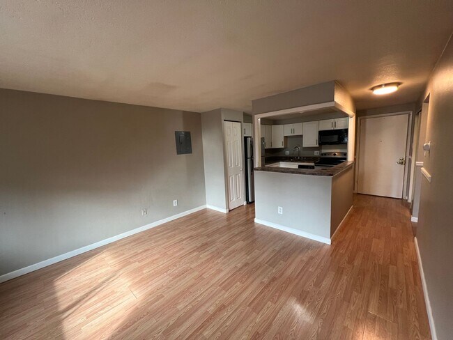 Photo - 1 Bedroom 1 Bathroom Apartment in East Denver Unit 207