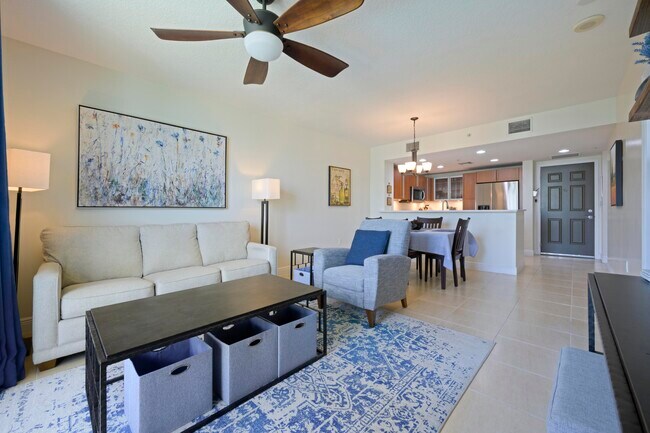 Photo - 610 Clematis St Unit 729