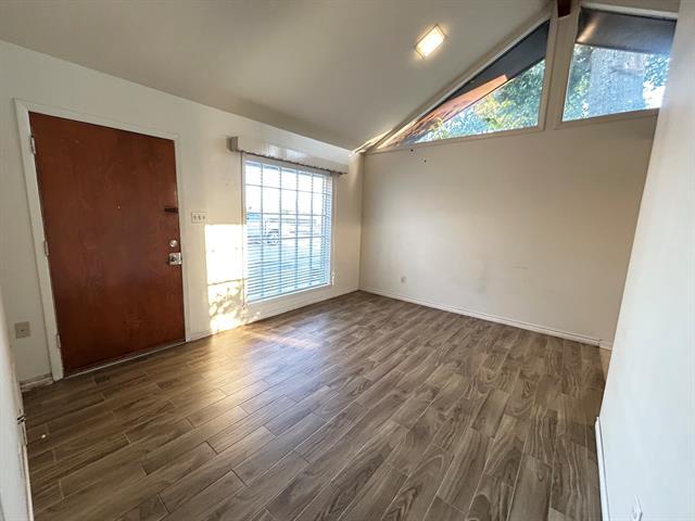 Photo - 409 Royal St Unit Apt 1