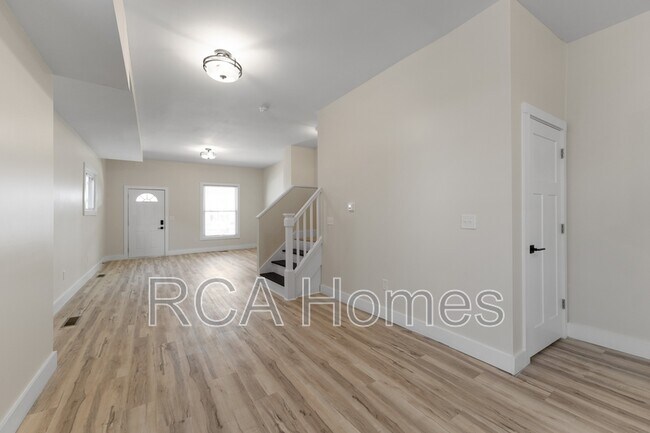 Photo - 238 Eastern Ave