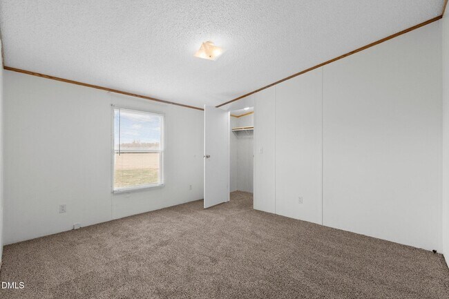 Photo - 1385 Live Oak Rd