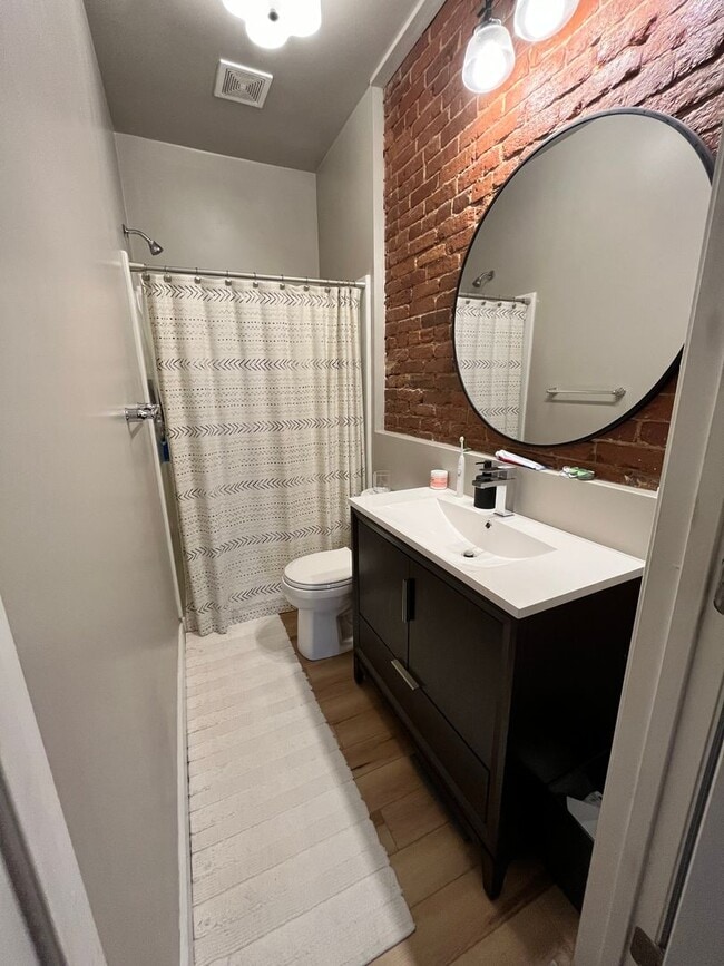 Photo - 2 bedroom/office/1 bathroom in Lawrenceville