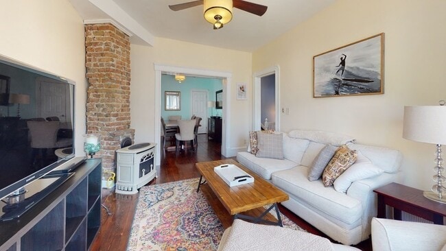 Photo - 573 Bennington St Unit 2