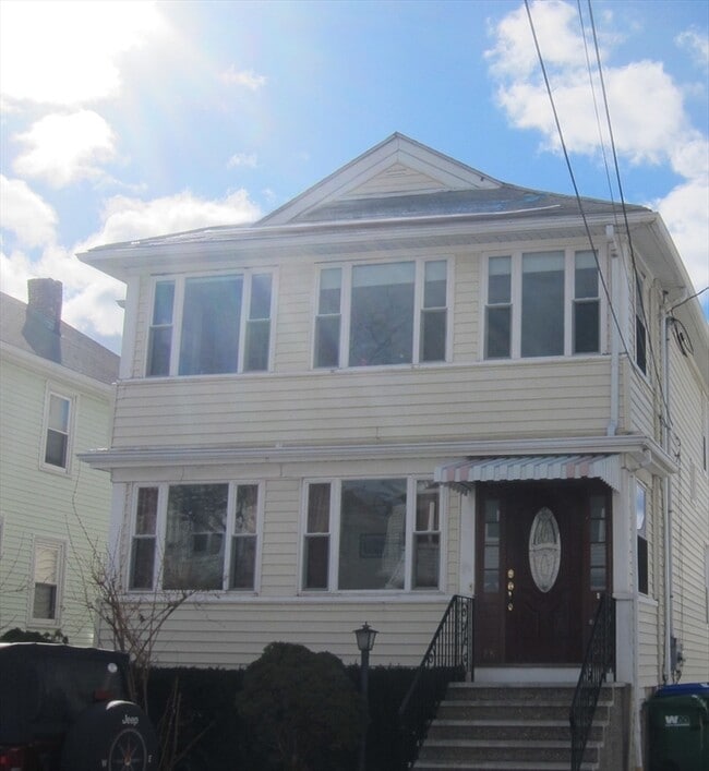 Building Photo - 90 1st St Unit 2 Rental