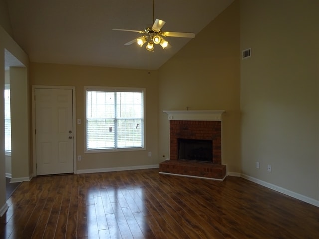 Photo - 1499 Elena Dr