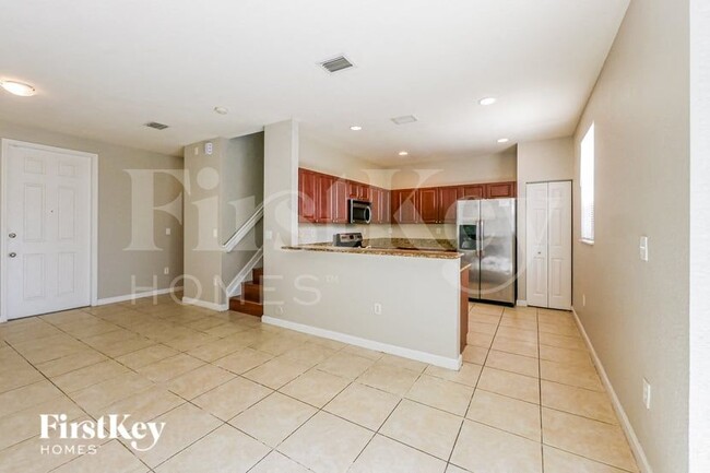 Photo - 457 SE 37th Pl