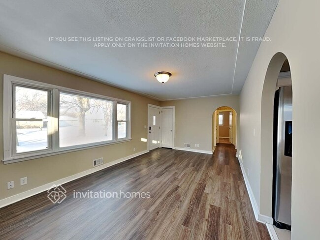 Photo - 6631 Fridley St NE