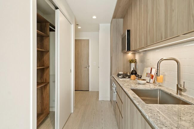 Photo - 351 N Union Ave