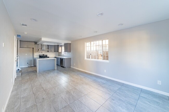 Photo - 1334 Lee Ave Unit 1343 Quincy Ave