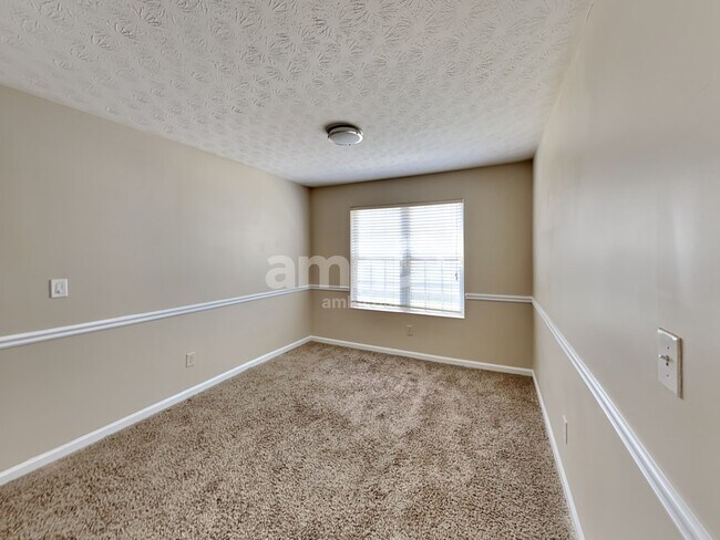 Photo - 1705 New Orleans Way