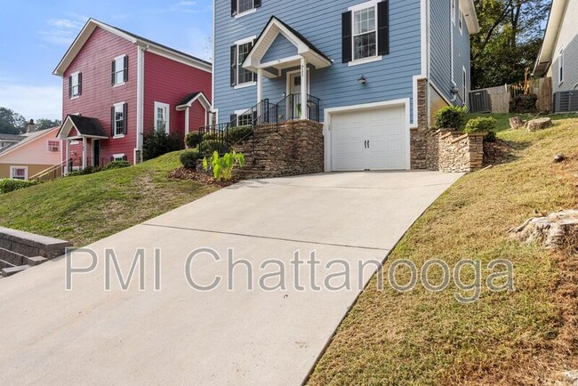 Photo - 711 Liberty St
