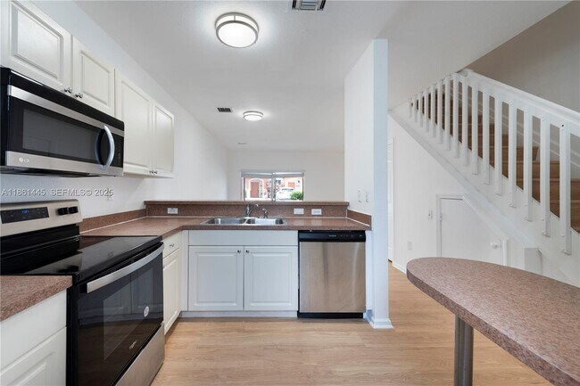 Photo - 17347 NW 7th Ave