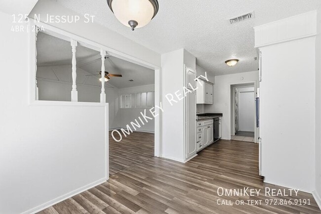 Photo - 125 N Jessup St