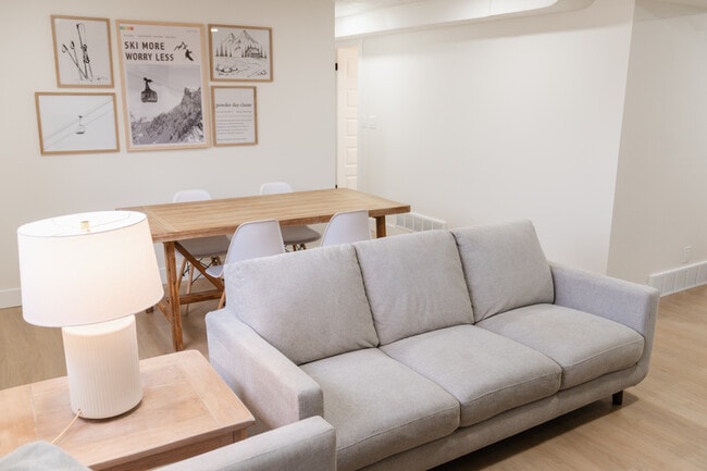 Photo - 6805 S Nye Dr Unit Apartment