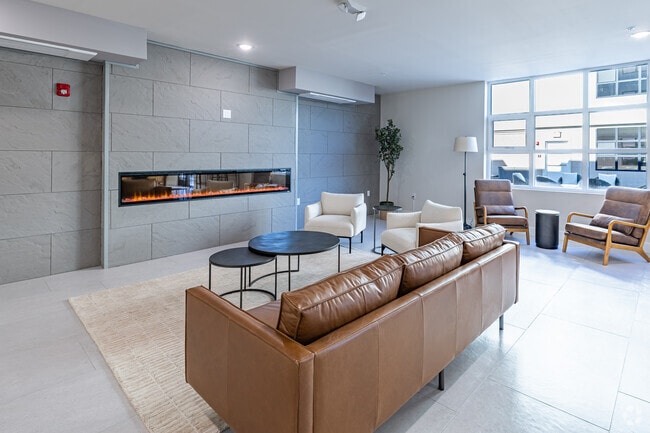 Clubroom - The View at Long Branch