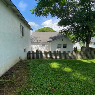 Photo - 268 Spurgeon Ln