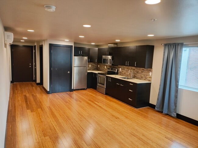 Building Photo - 5308 Martin Luther King Jr Way S Unit #101 Rental