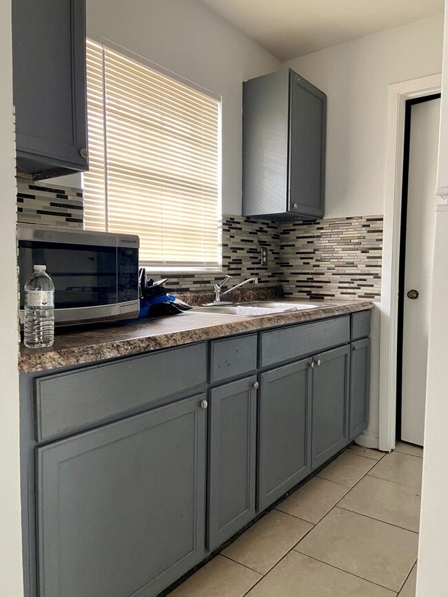 Photo - 3/1.5 Home Now Available In Deltona