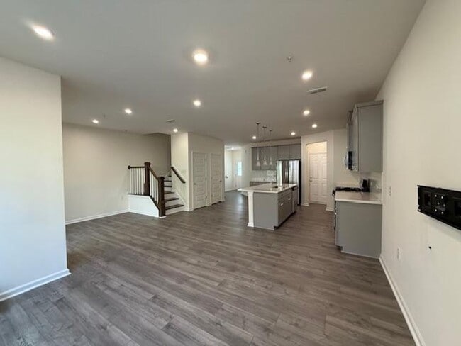 Photo - 1216 Grenshaw Dr