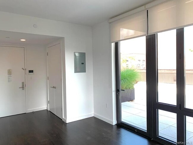37-40-40 27th St Unidad 4E
