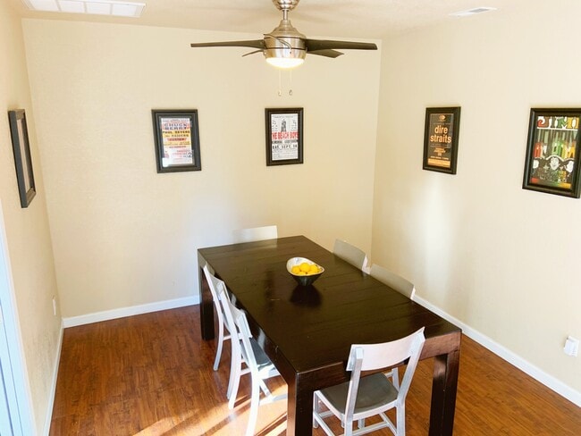 Photo - 154 Baxter Ave