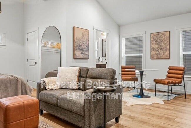 Photo - 3526 W Anderson St