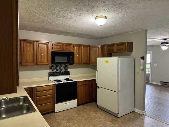 Photo - Riverview Apartments