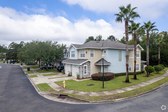 Photo - The Cottages at Stoney Creek