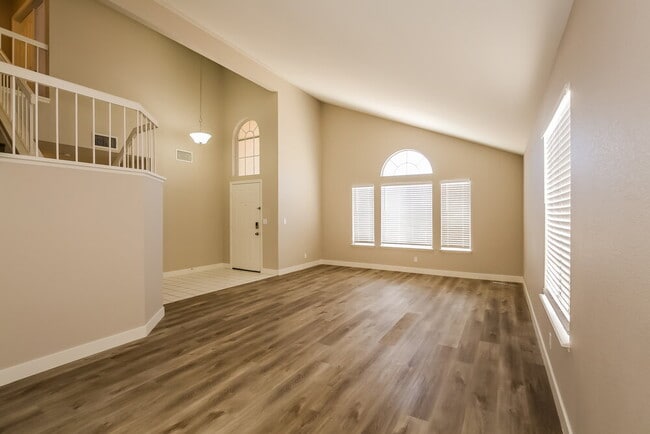 Photo - 5616 Red Bluff Dr