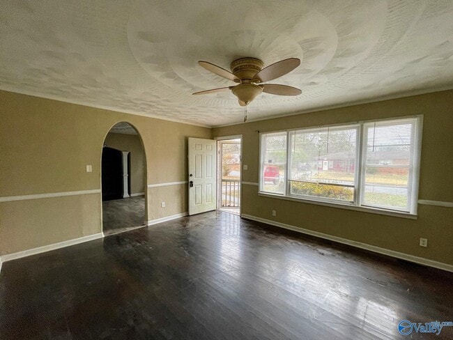 Photo - 2417 NW Esther Ave