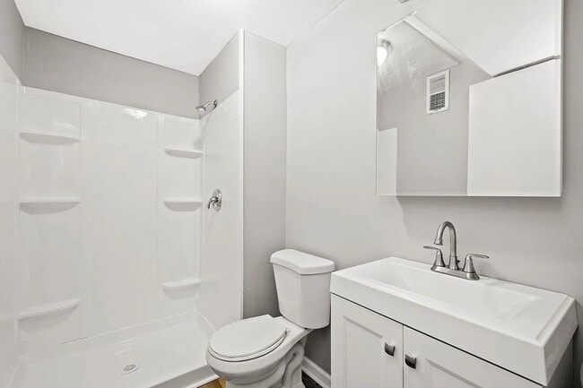 Photo - 207 Marie Ave