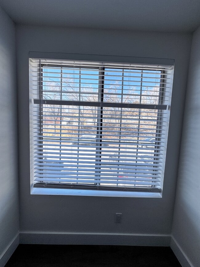 Photo - 724 W 1720 N