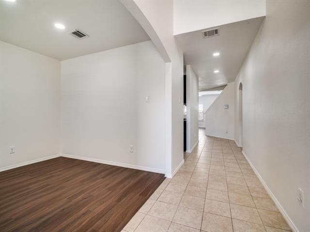 Photo - 2476 French St