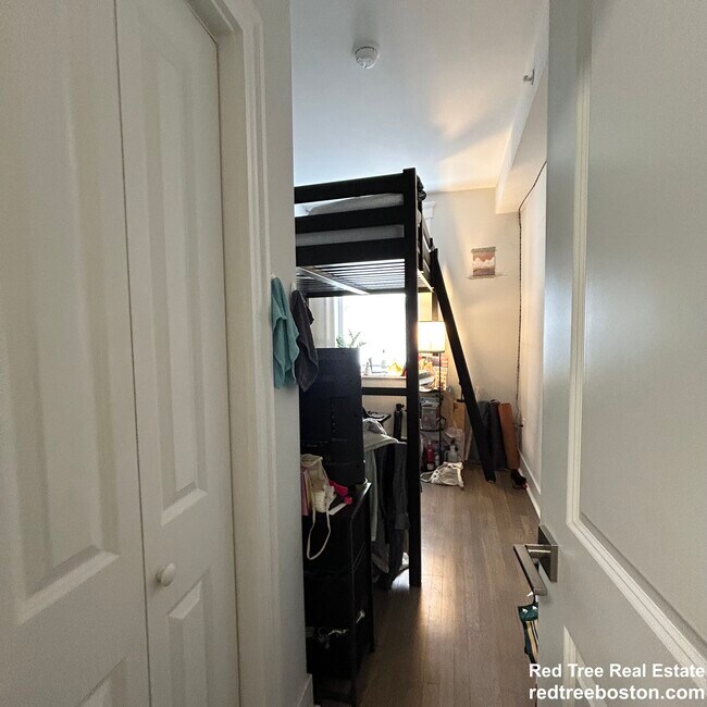 Photo - 81 Park Dr Unit 1