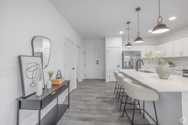 2BR, 2BA - 1,253SF - 2B- Kitchen - The Brixton