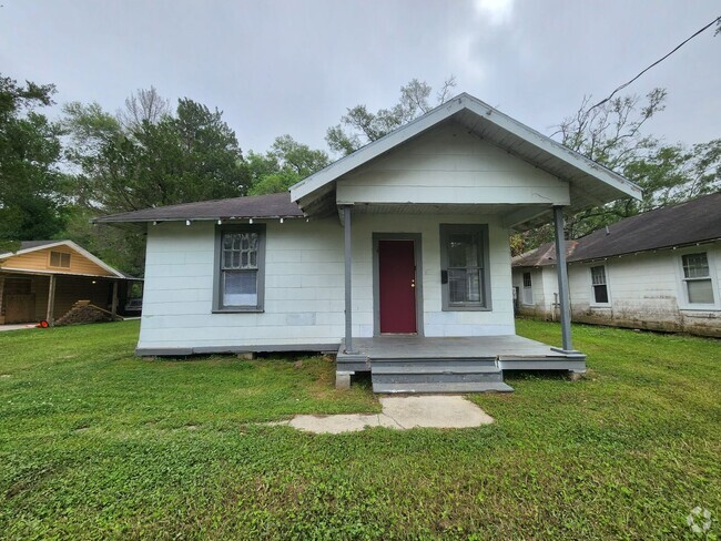 Building Photo - 4285 Chaison Ave Rental