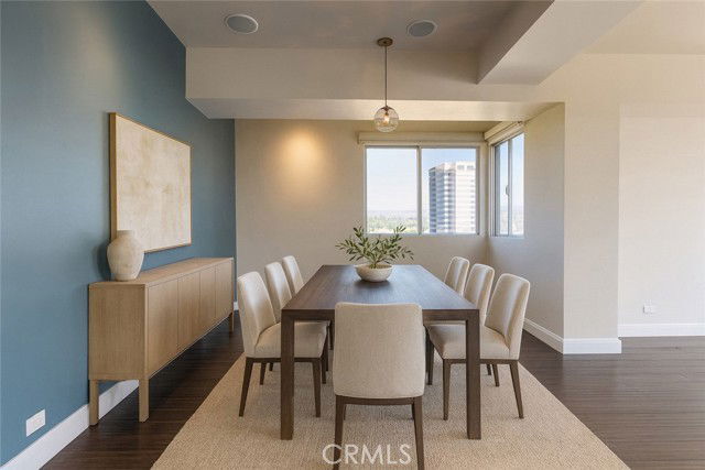 Photo - 10501 Wilshire Blvd