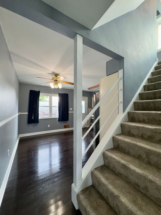 Photo - 1251 S Grantley St
