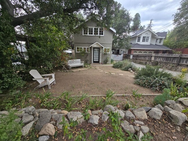 Photo - Beautiful 2 Bed 1 Bath Home in Sierra Madre