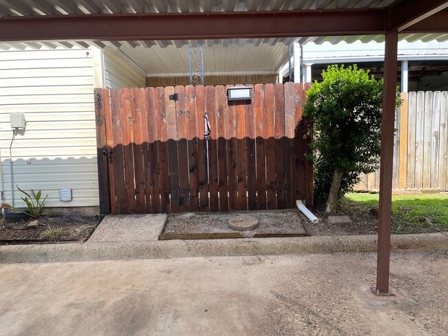 Photo - 2310 Bobbie St Townhome