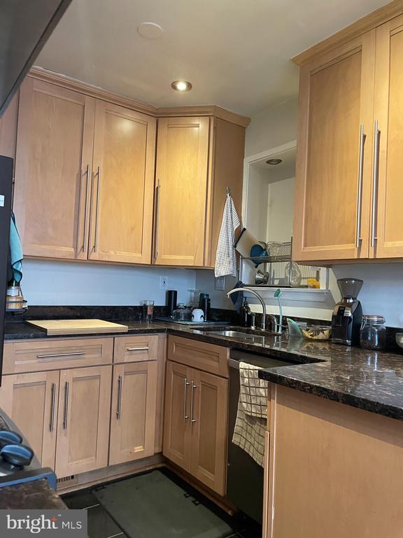 Photo - 4411 Edgefield Rd House