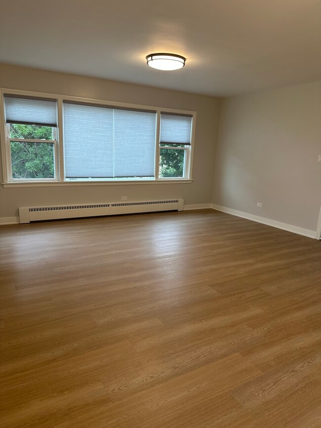 Building Photo - 4624 N Central Ave Unit 2